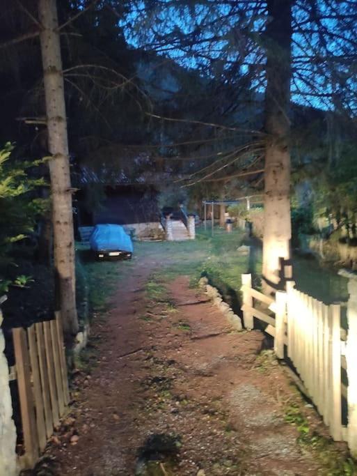 Chalet Accueillant Et Familial Saint-Martin-Vésubie Εξωτερικό φωτογραφία